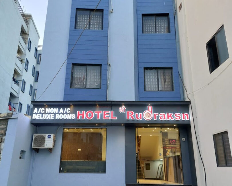 hotel-shree-rudraksh-somnath-exterior.jpg